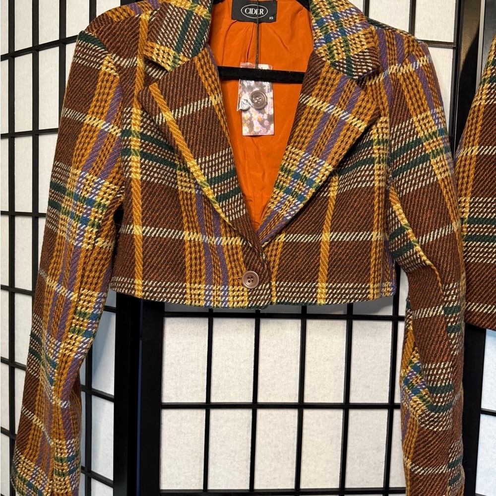 Cider NWT Plaid Brown Cropped Jacket & Skirt Set Xs Top, Size L Skirt - Picture 3 of 8